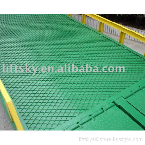 Capacity 6-10T Mobile Yard Ramp / Truck Ramp / Container Ramp